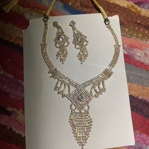 Party Wear Stone Jewellery Set