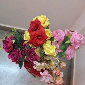 Artificial Flowers With Vase