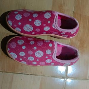 Pink Shoes For 3 To 6 Year Girl