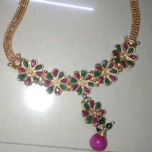 Kundan Set Like New