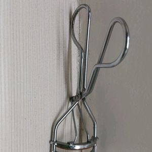 Eyelash Curler