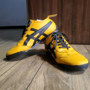 Onitsuka Tiger 🐯 Like New Condition