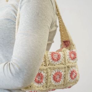 Crochet Flower Shoulder Bag