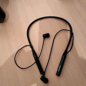 Unused Philips Audio TAN2215 Neckband