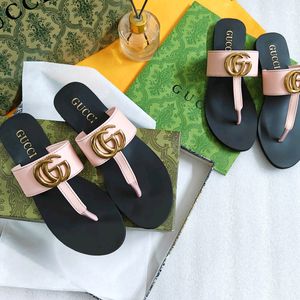 Flats & Sandals