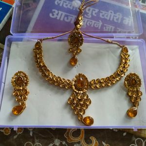 Necklace Earrings Maang Tika Set