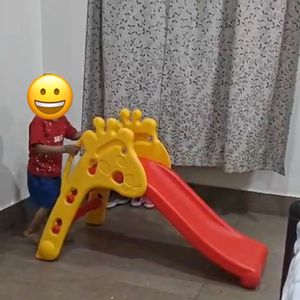 Giraffe Slide - Red& Yellow