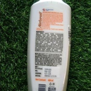 Naturali Intemse Moisturizer Body Lotion