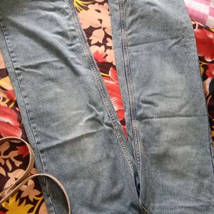 H&M DIVIDED Jeans