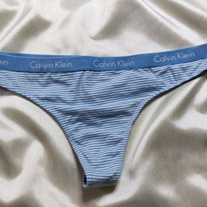 Calvin Klein thong 28 30