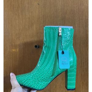 Green Snake Textured Boots Size 38