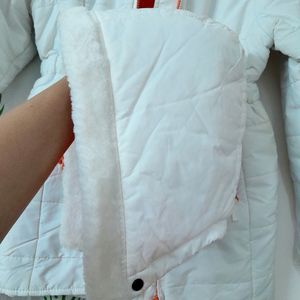 Winter Wear Jacket With Detachable Hood