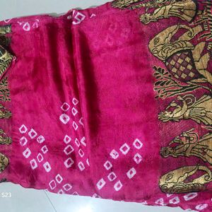 Pink Printed Saree With Unstiched Blouse