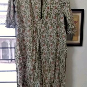 Women's Kurti And Fanny Skirt