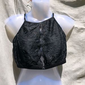 I. BLACK SEXY NET BRALETTE