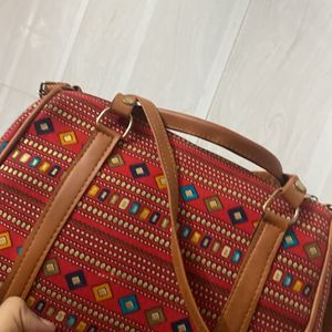 Women’s Aesthetic Bag