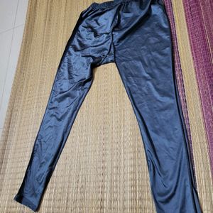 4 Shimmer Pants New With Tag