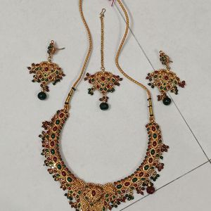 Beautiful Set With Earrings And Mangtikka .