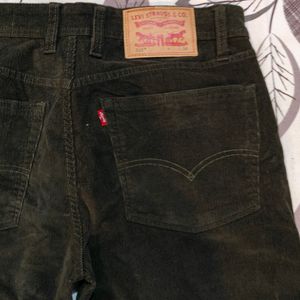 Levi's Courdroy Jean