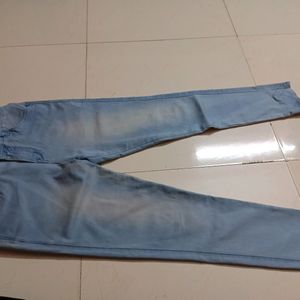 Devis Light Blue Jeans