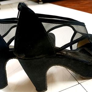 Heels 👠 For Party Purpose 3 Inch , Only Once Used