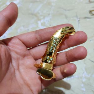 Golden Banana Clip