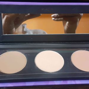 SUGAR FACE HIGHLIGHTER & BLUSH PALLETE