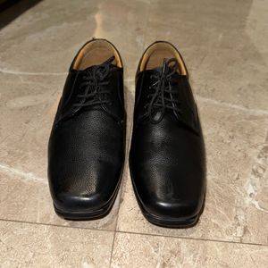 Black Formal Shoes !