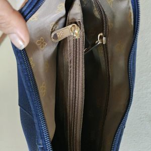 Baggit Sling Bag , New tag Missing