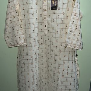 Women Kurti With Scrunches