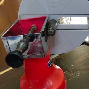 Multi Purpose Wafer Machine With 5 Blades