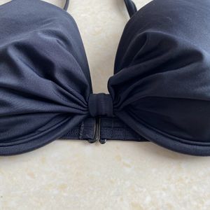 Black Beautiful Padded Bra