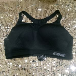 Victoria Sport Bra