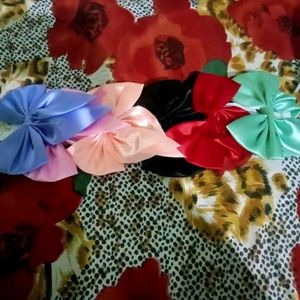 6 Bows At₹219