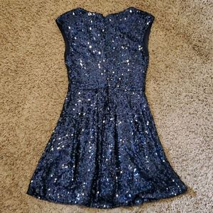 FOREVER 21 Medium Midnight Blue Sequin Prom/Cockta