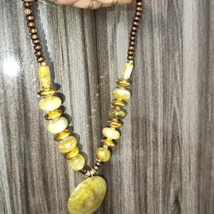 Beautiful Indo Western Neckpiece