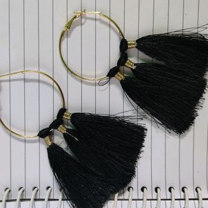 Set Of 2 Thread Earings