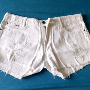 Denim Hot Pants (Waist-32 Inches)