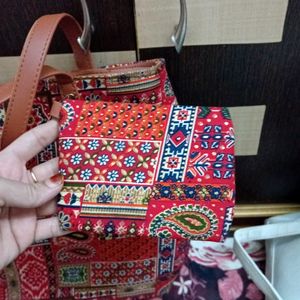 Tote Bag With Pouch