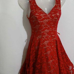 HOT RED SHORT FLARED DRESS