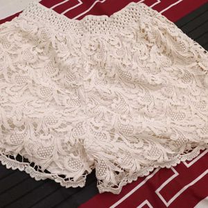 Lace Designer Short..26 28 30 32 34