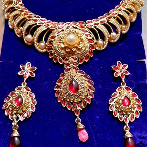 Beautiful Beads Kundan Necklace