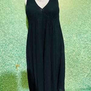 Black Color Chifon Middi Dress