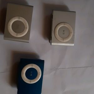 4 Apple Ipod At Give Away