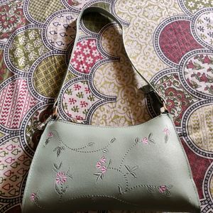 Cute Trendy Hand Bag