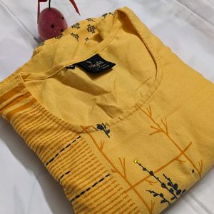 Pretty Yellow Kurti