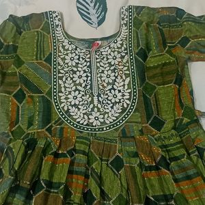 Nayra Cut Kurti