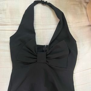 BLACK BOW HALTER TOP