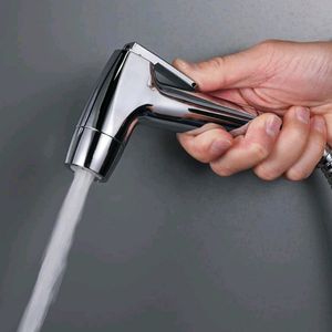 Alton Dual Flow Health Faucet With Flexible Hose