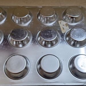 Aluminium Muffins Tray